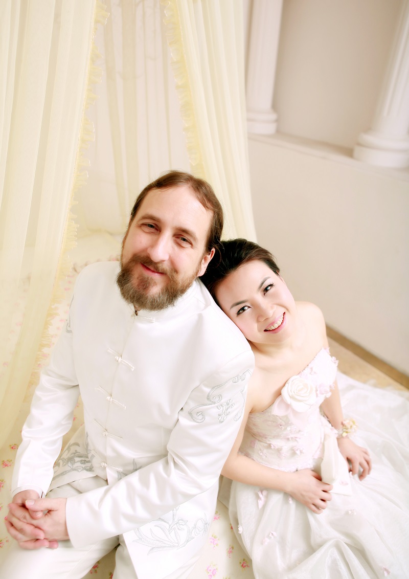 A pic of us in bed at our Big Fat Guangdong Wedding photo shoot.