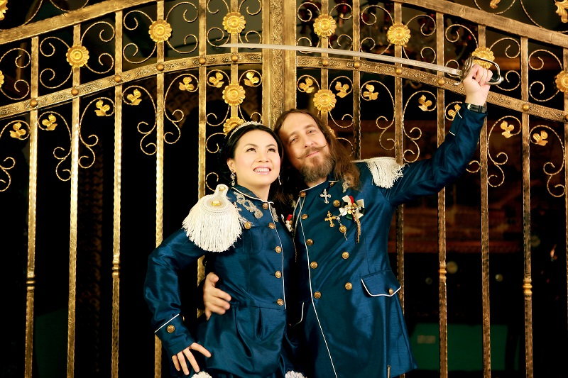 Sgt. Pepper would be proud.