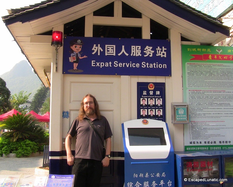 Expat Service Station - I wonder what services are provided?