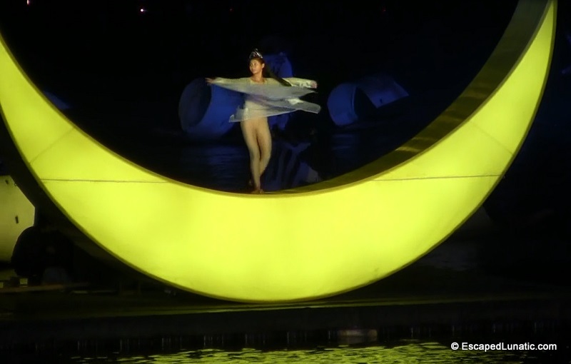 The Chinese mood goddess dancing on a crescent moon at Impressions, Liu San Jie.